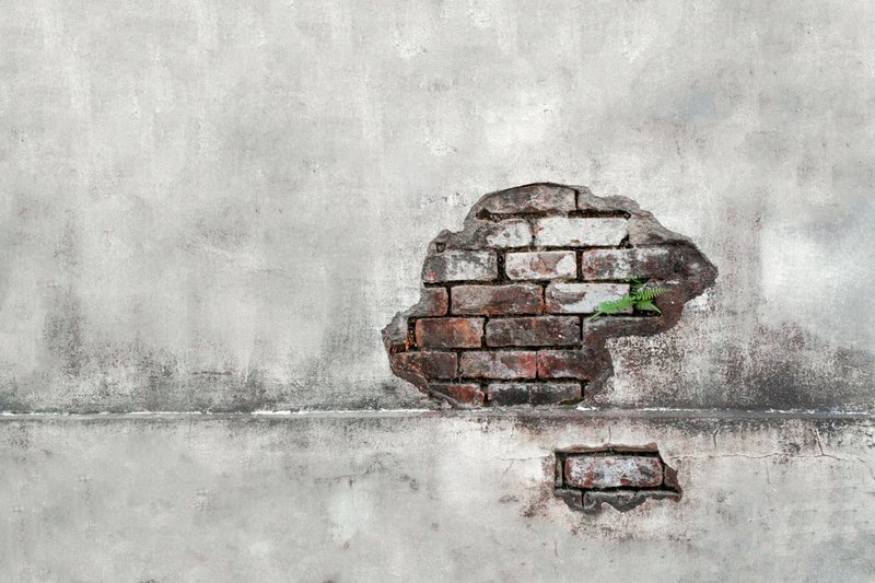 Экзистенциальный кризис: не тупик, а порог. Как найти опору, когда рушатся смыслы